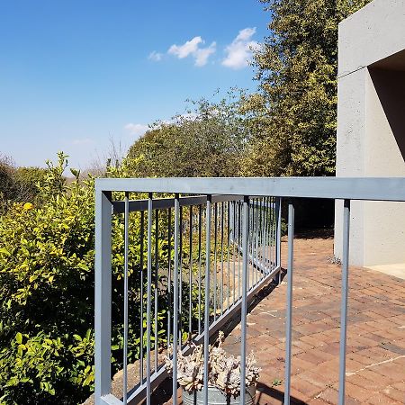 Guest Suite Vista Randburg Exterior photo